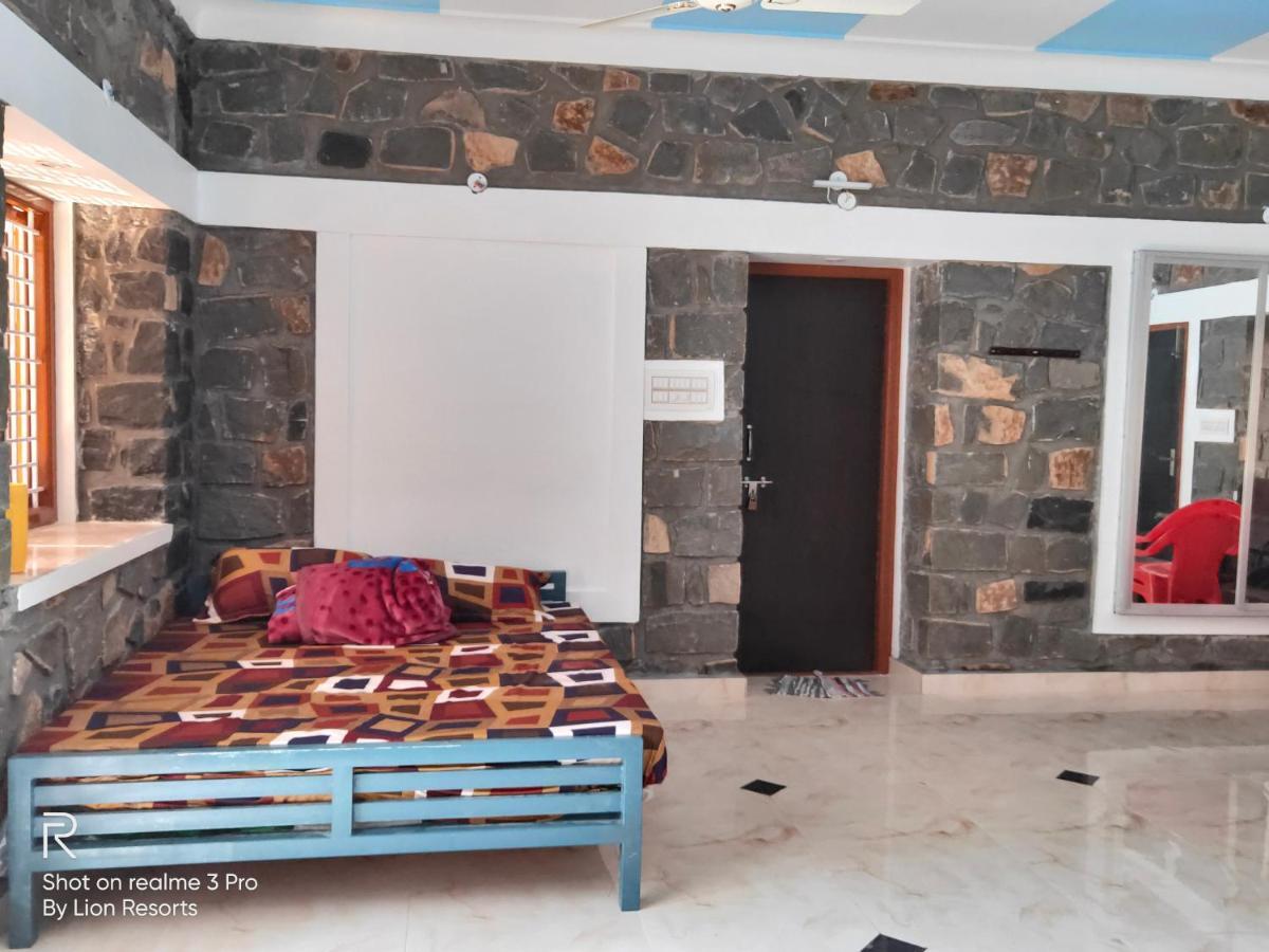 Lion Resort Hill View Ambatturai Exterior photo